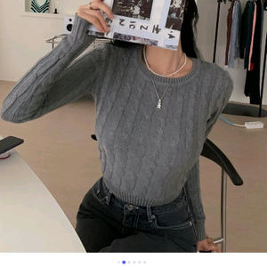 페일제이드 케이블 니트 그레이 라운드넥 이미지