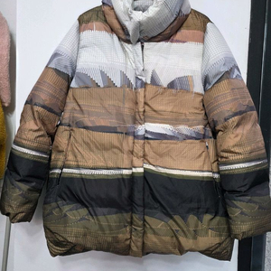 르베이지 여성 구스 패딩