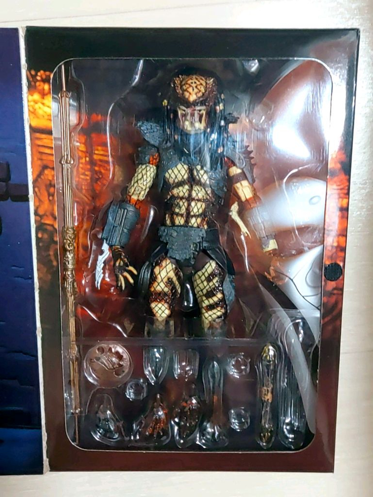 네카 얼티밋 시티헌터 프레데터 이미지