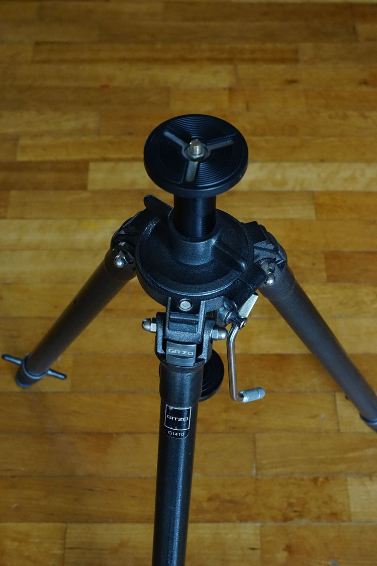 짓조 4시리즈 알루미늄 삼각대 G1410 + G528 (GITZO) 판매--1
