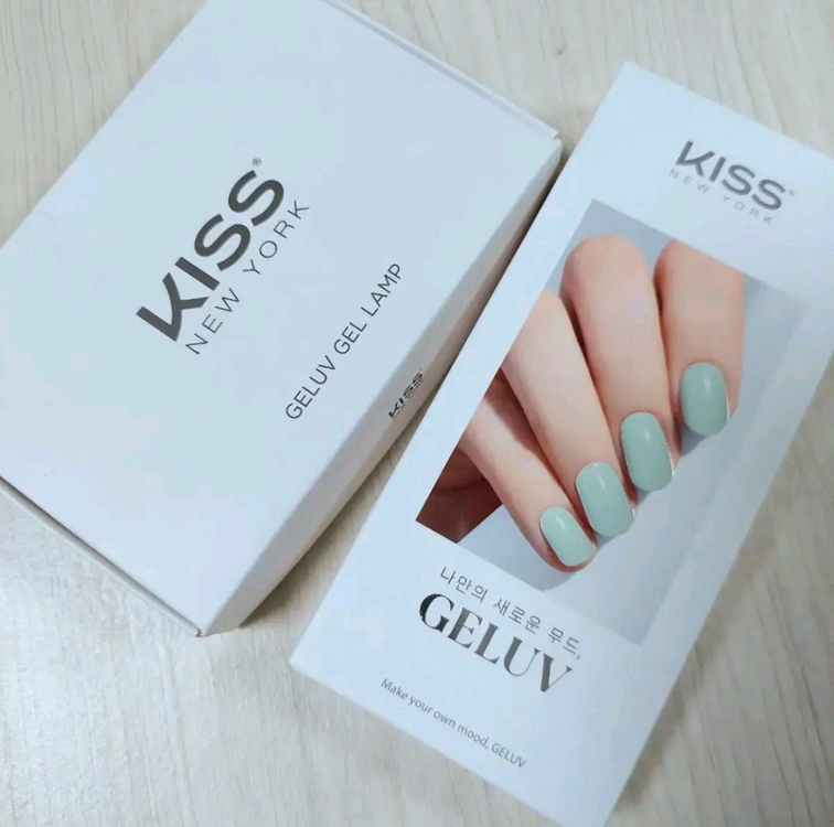 KISS 뉴욕 젤네일 UV 램프 화이트 새상품 이미지