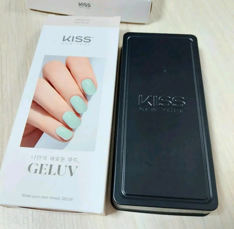 KISS 뉴욕 젤네일 UV 램프 화이트 새상품 이미지