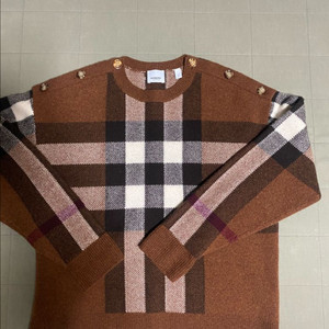 버버리 여성 숄더 버튼 빈티지 체크 니트(새상품급)