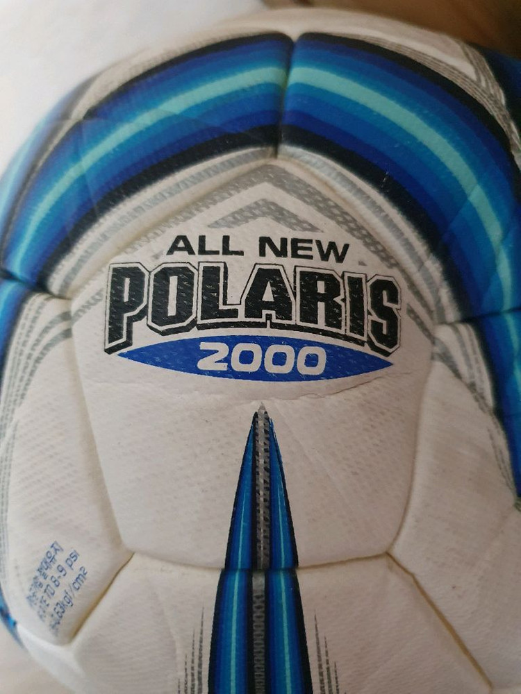 스타 폴라리스 2000 축구공--1