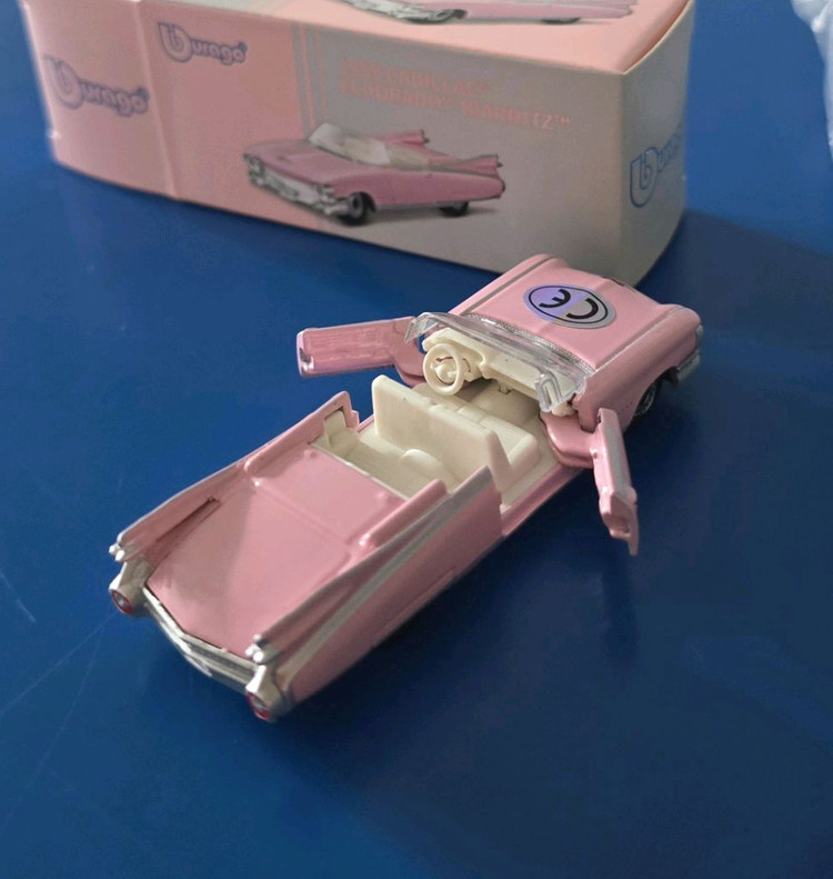 핑크 자동차 미니어처 장식품 피규어 새상품--3