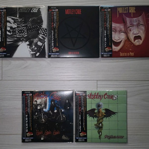 머틀리크루 MOTLEY CRUE 음악시디