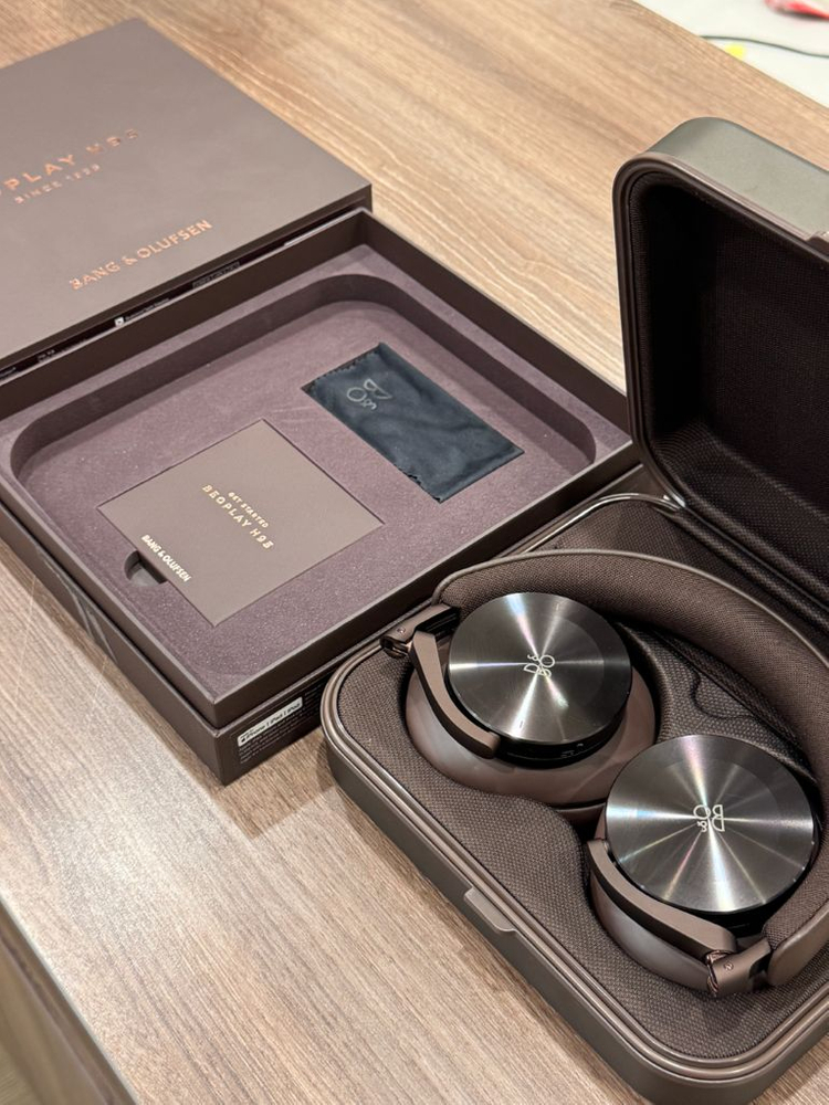 뱅앤올룹슨 h95 95주년 체스넛--1