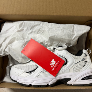 뉴발 530EWB 235사이즈 새상품 컨디션 박스풀셋