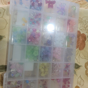 구슬 비즈공예 세트,보관함 포함 전부