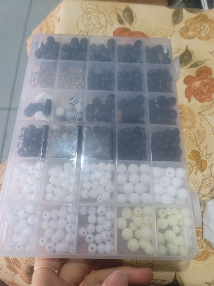 구슬 비즈공예 세트,보관함 포함 전부--6