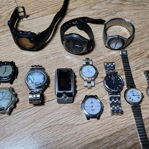 부품용 시계 13개 일괄(카시오 시티즌 알바 스와치 등)