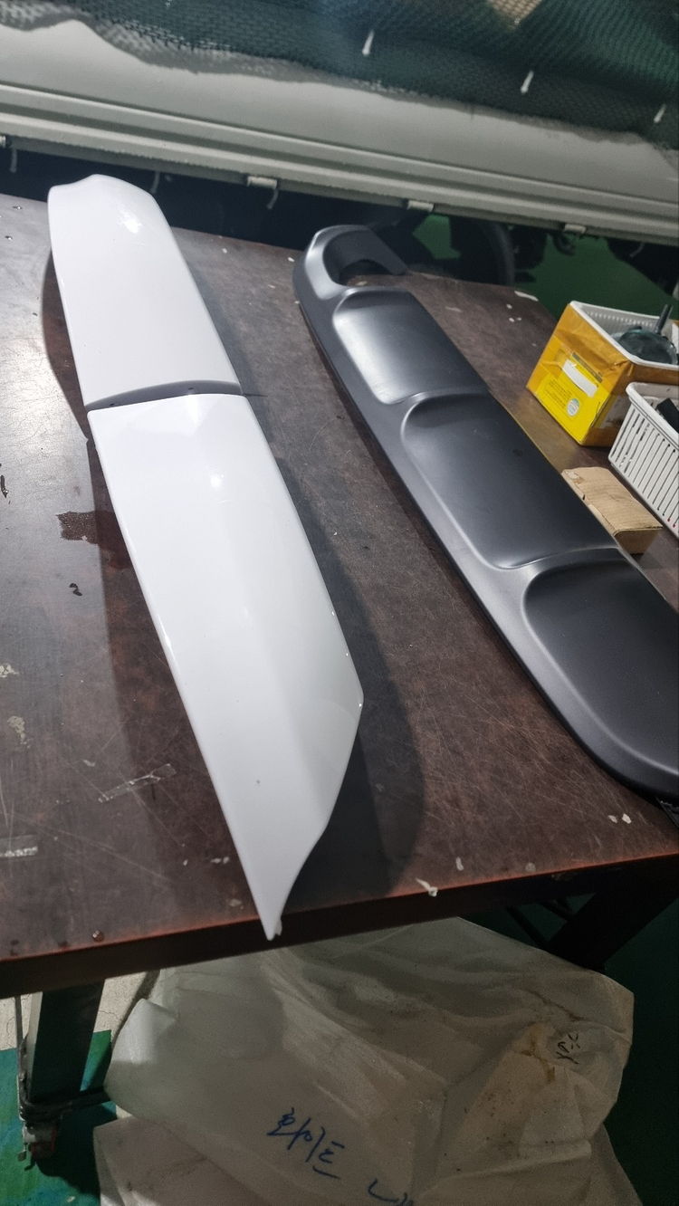 아반떼MD 리어범퍼커버 리어스키드 리어댐 뒷범퍼커버 리어디퓨져 , 코나 스토닉 2열 커튼 이미지