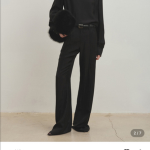 토니웩 LIQUID OVERSIZED HIGH NECK Top & pants