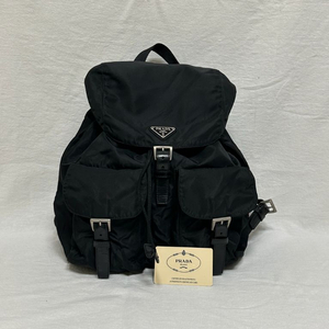 정품 프라다 포코노 나일론 투포켓 미디움 백팩 블랙