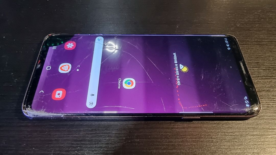 갤럭시 삼성 S9+ 부품용 / 터치 정상--3