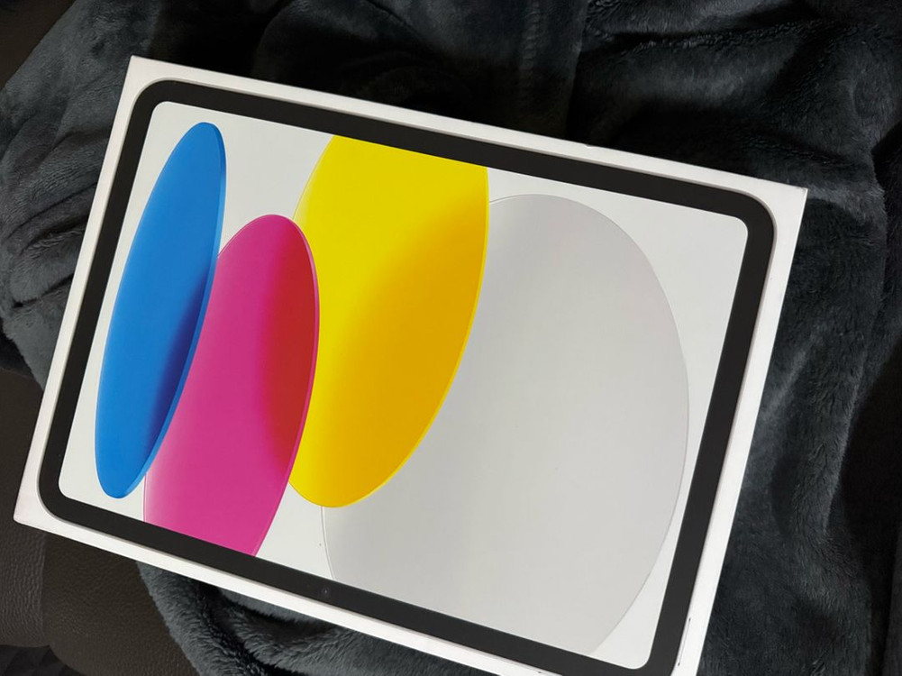 [애플] 아이패드 10세대 64GB 5G+WiFi 셀룰러 A급/풀박스/98%--7