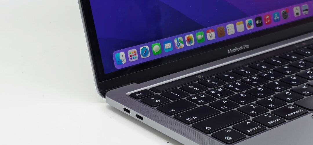APPLE 맥북프로13 M1 256GB 스페이스그레이 중고 노트북--2