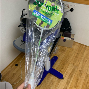 요넥스 아스트록스100zz VA 새상품 구합니다.