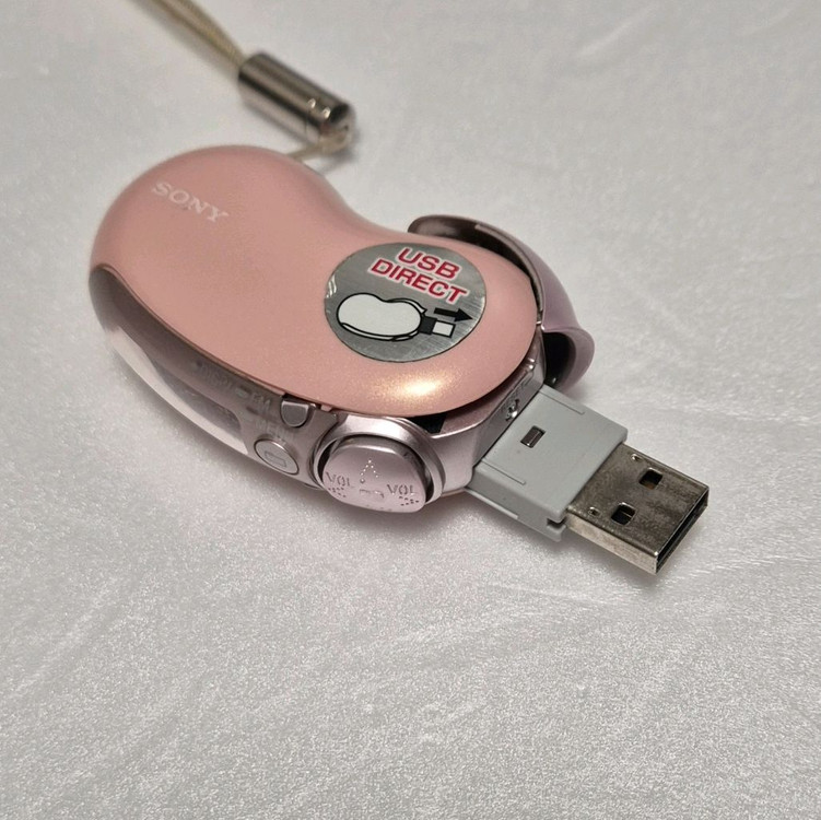 워크맨 MP3 플레이어 이미지