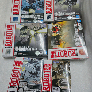 미개봉/개봉확인 로봇혼 건담Ez-8+육전형건담+육전형짐+08옵션1.2.3셋트 총6종셋트 안전거래 판매합니다 택포