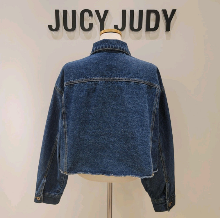 (새상품)쥬시쥬디 크롭 데님자켓 55~66사이즈--2