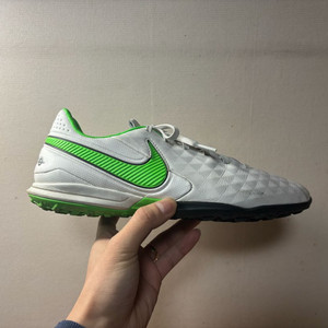 [270] 나이키 티엠포 레전드8 프로 TF 풋살화