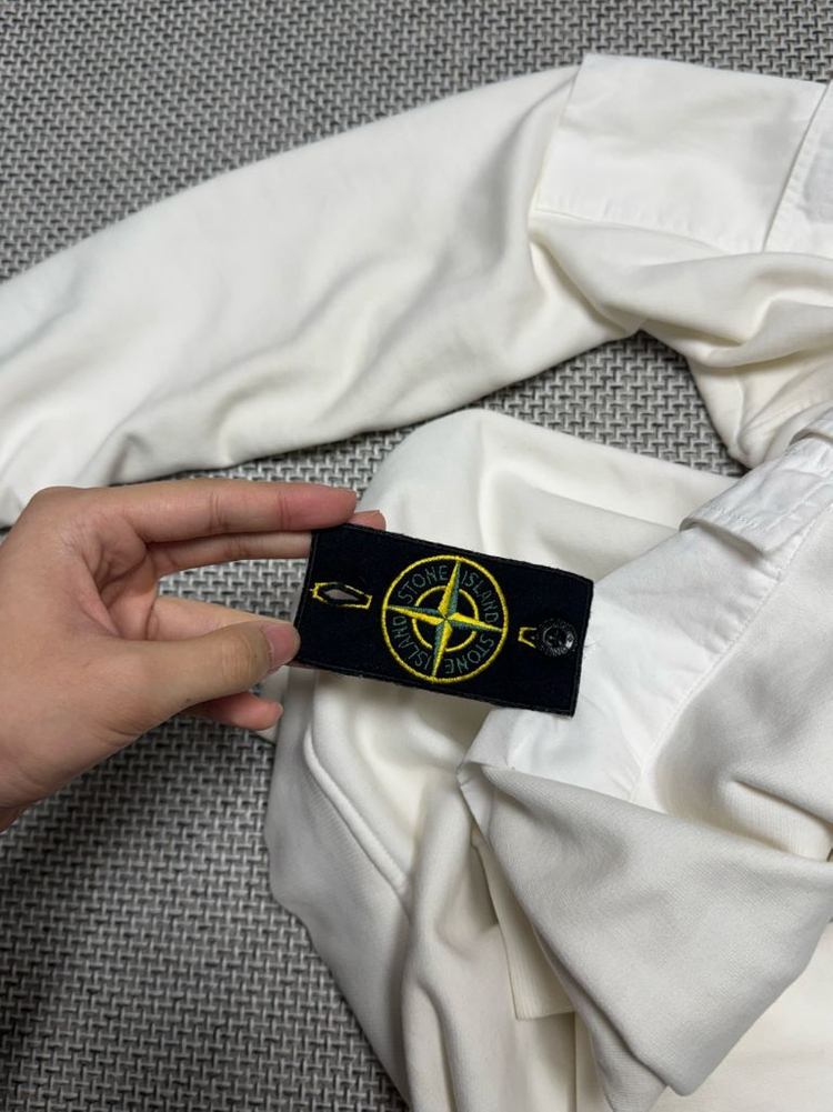 [ 23FW ] 스톤아일랜드 포켓 와펜 패치 맨투맨--9