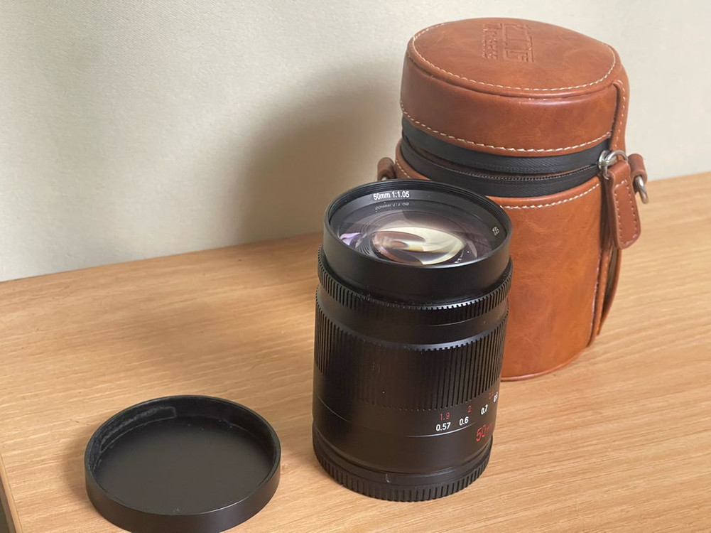 7장인(7artisans) 50mm f1.05 라이카 마운트 수동 렌즈 이미지