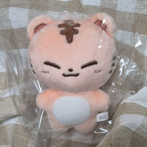 세븐틴 호시 인형 홍시 이미지