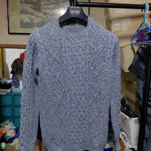 [마시모두띠]코튼 케이블 라운드넥 니트 스웨터 M(95)사이즈