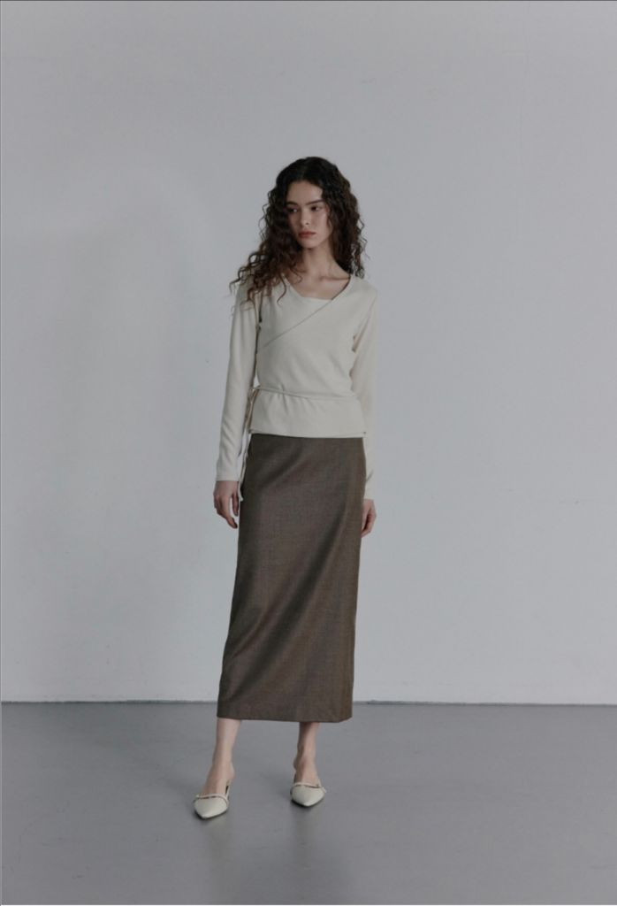 엘로주 레나 가디건 셋업 그레이 1회 두시간착용--1