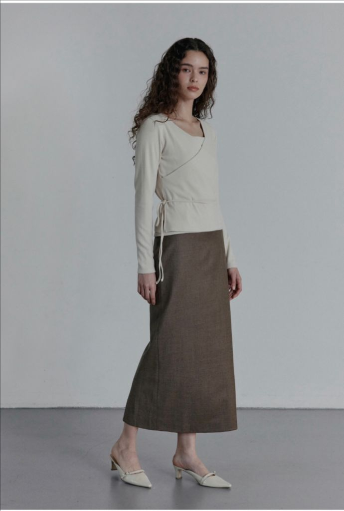 엘로주 레나 가디건 셋업 그레이 1회 두시간착용--2