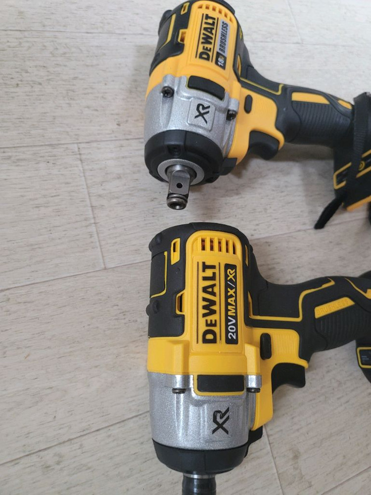 브러시리스 충전드릴, 임팩렌치 , 임팩드릴 팝니다.--9