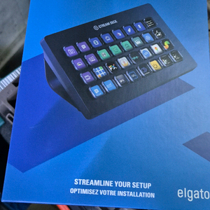 엘가토 컨트롤러 스트림덱 XL 32버튼 (미개봉)