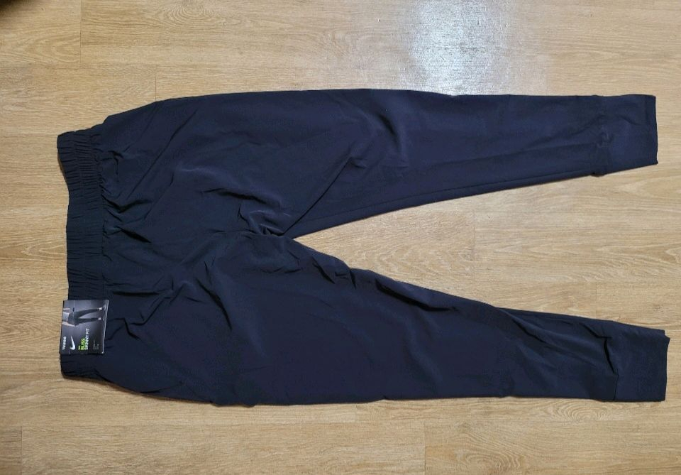 나이키 스키니 팬츠 여성 L 새상품--3