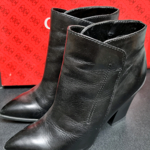 게스 앵글부츠 US7 240사이즈