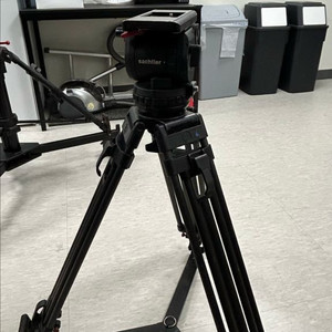 Sachtler Panorama Plus 트라이포드