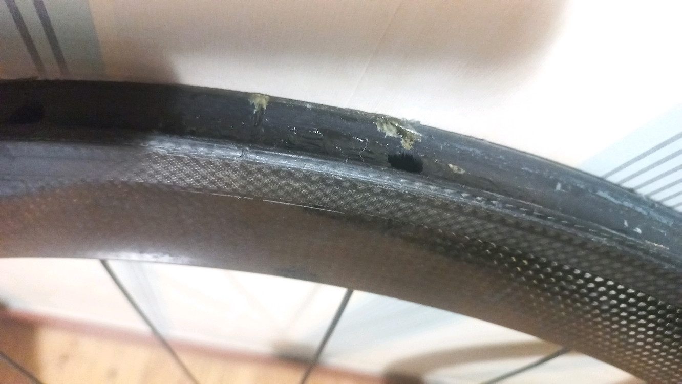 레이놀즈 어썰트 림브레이크 카본 휠셋 급처--2