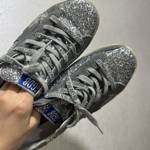 골든구스 백화점 상품 실버 글리터 스니커즈