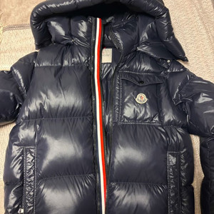 몽클레어 몽벨리아드 패딩 네이비 사이즈 5 정품