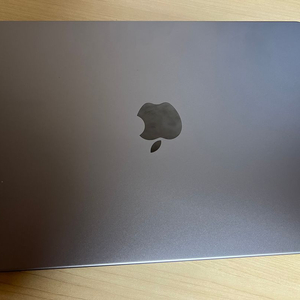 Macbook Pro m2 Pro 14 inch 512gb (애플 케어 + 보증 남아있음)