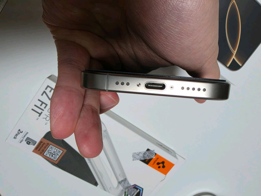 아이폰16프로256GB 네추럴 티타늄 자급제--4