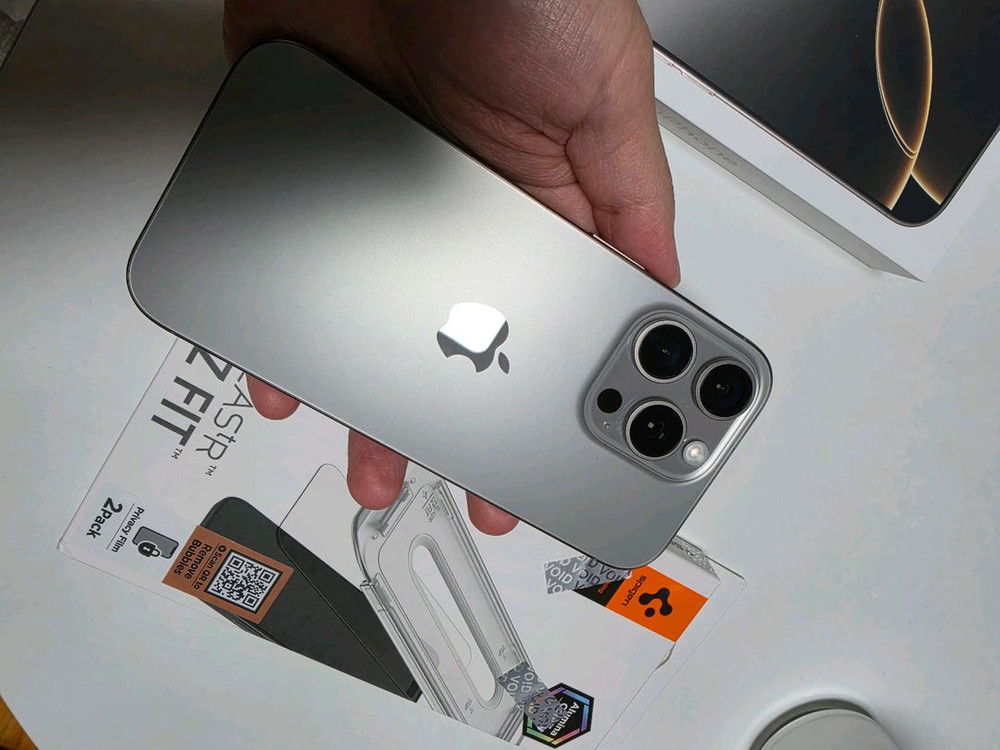 아이폰16프로256GB 네추럴 티타늄 자급제--5