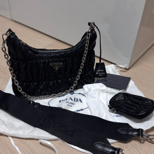 프라다 2005 리에디션 나파 고프레 호보백 *현재단종