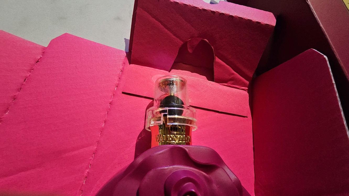 발렌티노 발렌티나 로사 아솔루토 여성향수 80ml 미개봉 새상품--2