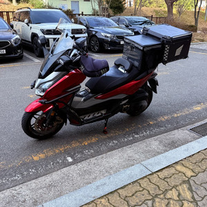 혼다 포르자300 판매