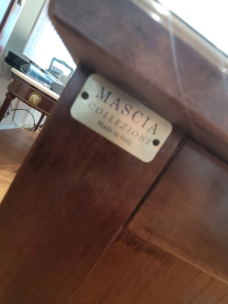 이태리 수입 마샤 꼴레지오네 TV 거실장--9