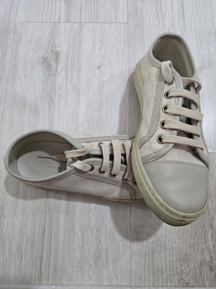 구찌 스니커즈 아이보리 팝니다 이미지