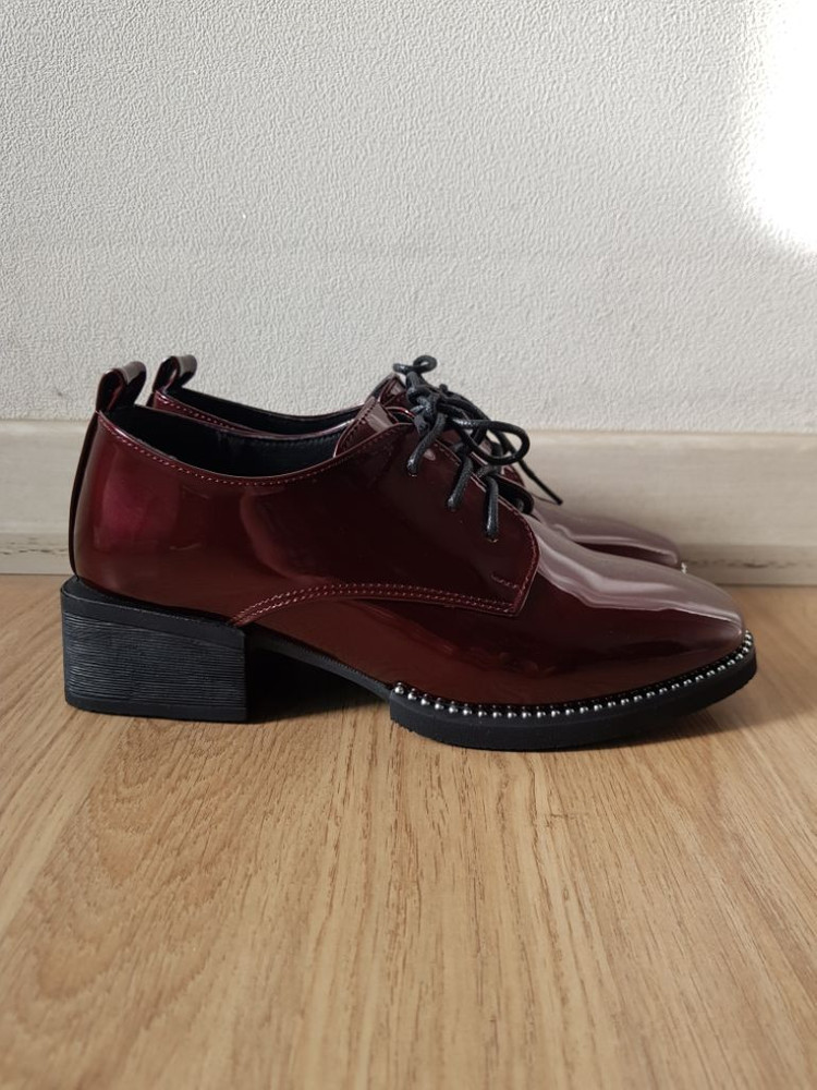 로퍼 구두 이미지