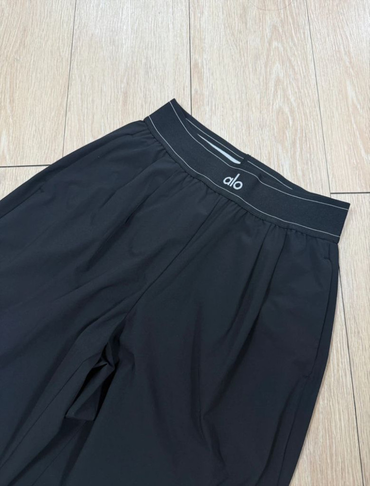 alo 알로 요가 수트업 트라우저 레귤러 블랙 XXS 새상품 (기장수선)--2